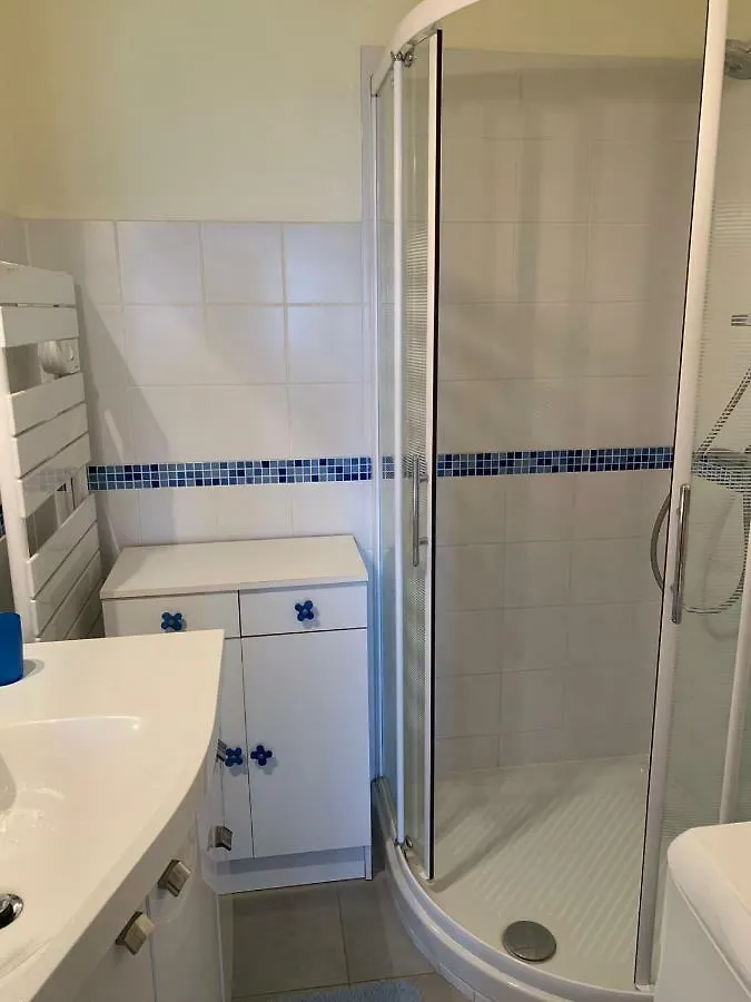 Les Danaides Apartment Bandol 0*,
